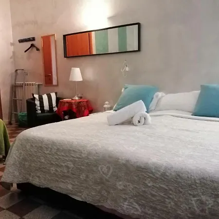 Albergue Român Holidays *