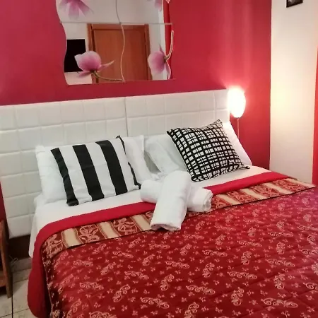 Albergue Român Holidays *