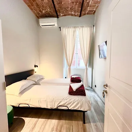 Român Holidays Albergue