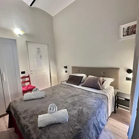 אכסניה Holidays