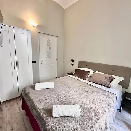 Holidays ホステル