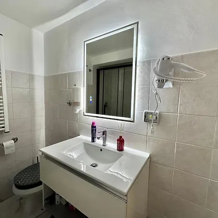 Holidays ホステル *