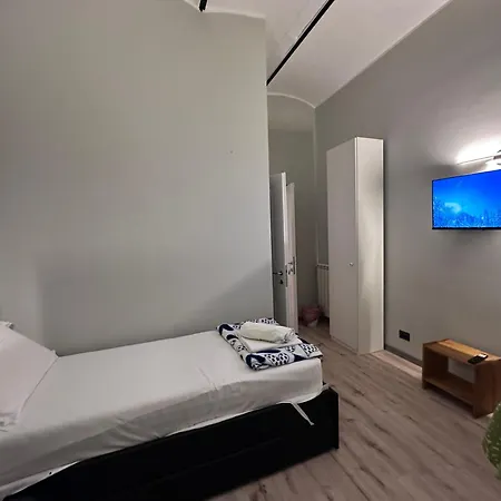 ホステル Holidays ローマ