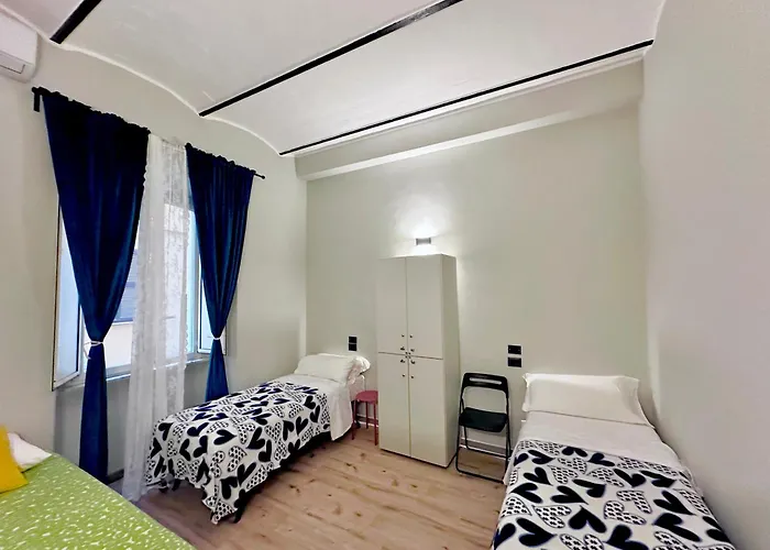 Auberge de jeunesse Român Holidays