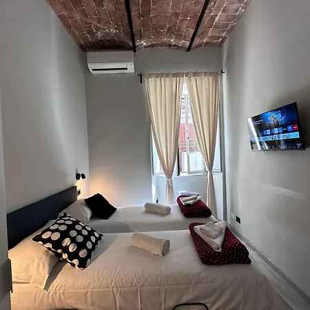 罗曼假日旅舍 * 罗马